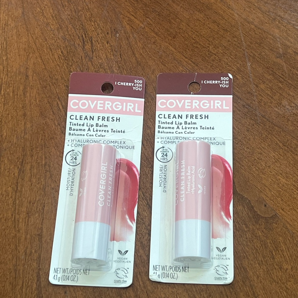 COVERGIRL Clean Fresh Tinted Lip Balm in Cherry-ish You - Pink